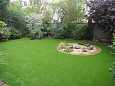 Rohelised vaipkatted Londoni eramajade aedades muudavad taga.. | Kunstmuru rohelised aiad Vaipkatete mk koduaedadesse vimaldab muuta ueala hooldusvabaks. Vaipkatete mk ja paigaldus.  